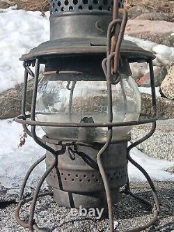 Vintage Adams & Westlake Southern Railway Lantern. SO. RY. Etched Clear Globe