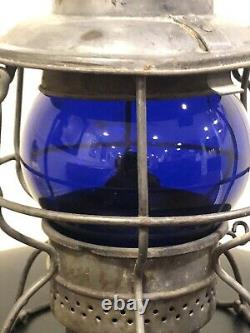 Vintage Adlake Kero Chesepeake & Ohio Railroad Lantern With Cobalt Blue Globe