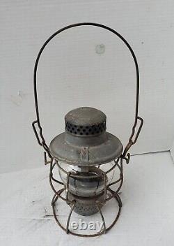Vintage Adlake Kero Penn Central Railroad Lantern & Clear Globe Train Lamp