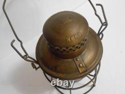 Vintage Adlake Kero Railroad Kerosene Lantern Lamp Light Red Globe