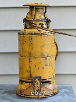 Vintage Adlake Non Sweat Pennsylvania Railroad Caboose Marker Lamp