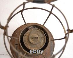 Vintage BURLINGTON ROUTE RAILROAD LANTERN EMOBSSED GLOBE Dietz Standard 39 FRAME