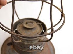 Vintage BURLINGTON ROUTE RAILROAD LANTERN EMOBSSED GLOBE Dietz Standard 39 FRAME