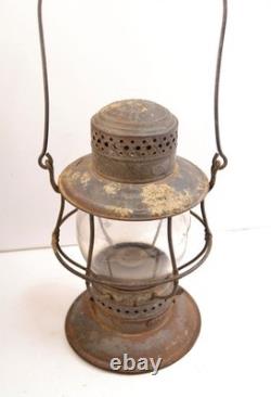 Vintage BURLINGTON ROUTE RAILROAD LANTERN EMOBSSED GLOBE Dietz Standard 39 FRAME