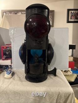 Vintage C. P. R 4 Way Railroad Signal Lantern Light Lamp. EXCELLENT CONDITION