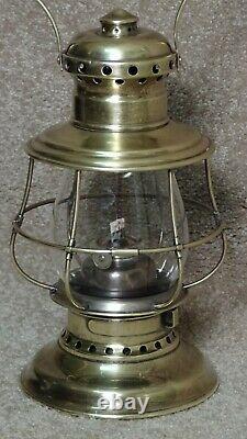 Vintage Ct Ham #3 Bell Bottom Conductor Railroad Lantern (6)