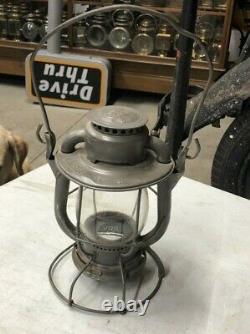 Vintage DIETZ Antique L. V. R. R. LEHIGH VALLEY RAILROAD LANTERN Old RR Light lamp