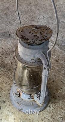Vintage Dietz No 2 D-Lite Kerosene Railroad Cold Blast Lantern Lamp 15H