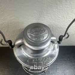 Vintage Dietz Vesta C. R. I. P. R. R Railroad Railway Lantern USA New York 1944 nos