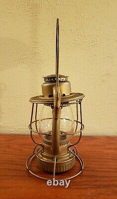 Vintage Dietz Vesta New York Railroad Train Conductor Lantern Lamp D. L & W. R. R