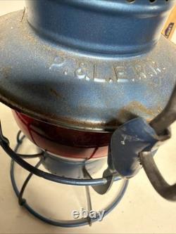 Vintage Dietz Vista P & L E RR Railroad Kerosene Lamp with Red Globe
