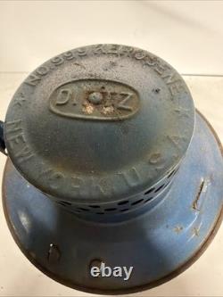 Vintage Dietz Vista P & L E RR Railroad Kerosene Lamp with Red Globe