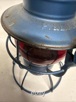 Vintage Dietz Vista P & L E RR Railroad Kerosene Lamp with Red Globe