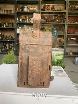 Vintage Handcrafted Iron A. Murcott & Co. England Handheld Railway Lantern Lamp