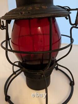 Vintage Handlan Lantern Railroad Frisco St Louis USA Red Globe Longtime Burner