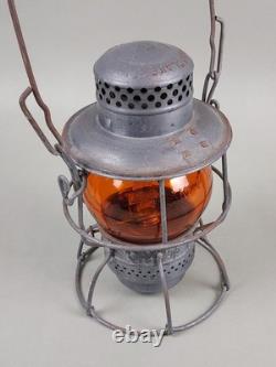 Vintage NORTHERN PACIFIC RAILROAD Lantern N. P. RY. AMBER Globe Adlake Kero CLEAN
