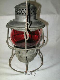 Vintage Norfolk & Western Railroad Lantern N&w Ry Crx Red Globe Armspear 1925
