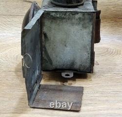 Vintage Original Railroad Lantern Antique collectible kerosene oil Railway lamp