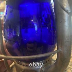 Vintage RARE Blue globe Railroad Lantern Dietz Vesta New York U. S. A Antique