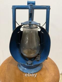 Vintage Railroad Dietz Acme Inspector Lamp Blue No. 20 Globe