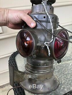 Vintage Railroad Lantern Armspear Caboose Marker 28A & Bracket New York