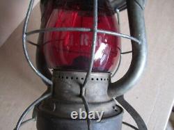 Vintage Railroad Lantern Dietz Vesta Oil Lamp Maine Central Red