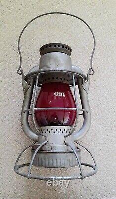 Vintage Railroad Lantern. Dietz Vesta USA N. Y. Patented