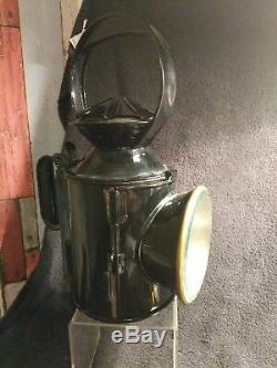 Vintage Railways guards lamp. Perfect condition seeinside (N R)