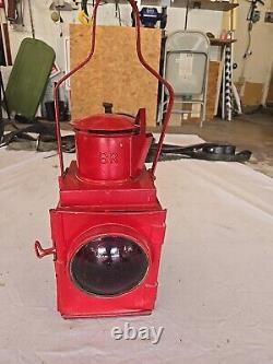 Vintage Red Metal Railway Lantern with Handle And Gas Hose replica