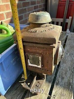 Vintage Retro Cast Iron Railway Lamp Barn Find. Reclamation