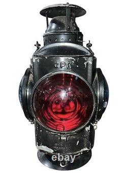 Vintage Train RailRoad R. R. Lantern / Lamp CPR Hiram Piper Montreal (C)