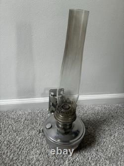 Vtg Aladdin Railroad Caboose Train Lamp Kerosene Mantle Lantern With Wall Mount