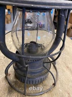 Vtg Dietz P & L. E Railroad Lantern Pgh Lake Erie Vesta Clear Globe Antique Lamp