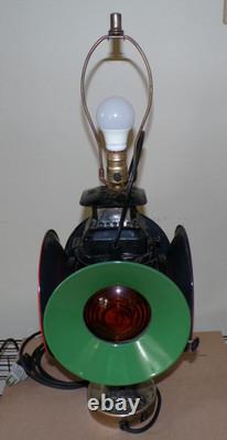 Vtg working ADLAKE CHICAGO Railroad Lamp electrical conversion Table Lamp 2 of 2