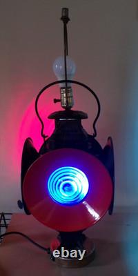 Vtg working ADLAKE CHICAGO Railroad Lamp electrical conversion Table Lamp 2 of 2