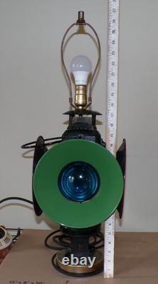 Vtg working ADLAKE CHICAGO Railroad Lamp electrical conversion Table Lamp 2 of 2