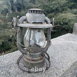 Wheeling & Lake Erie Railroad Lantern WithClear Cast Globe